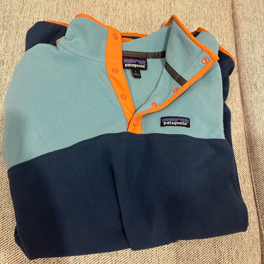 Patagonia Men's Two-Tone Synchilla Pullover - Orange & Blue